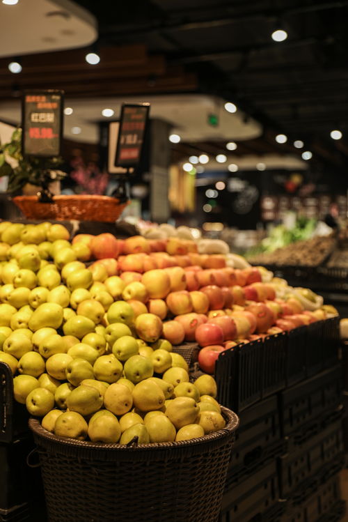 香梨、蘋(píng)果與茶葉 商場(chǎng)超市商品攝影的藝術(shù)與技巧